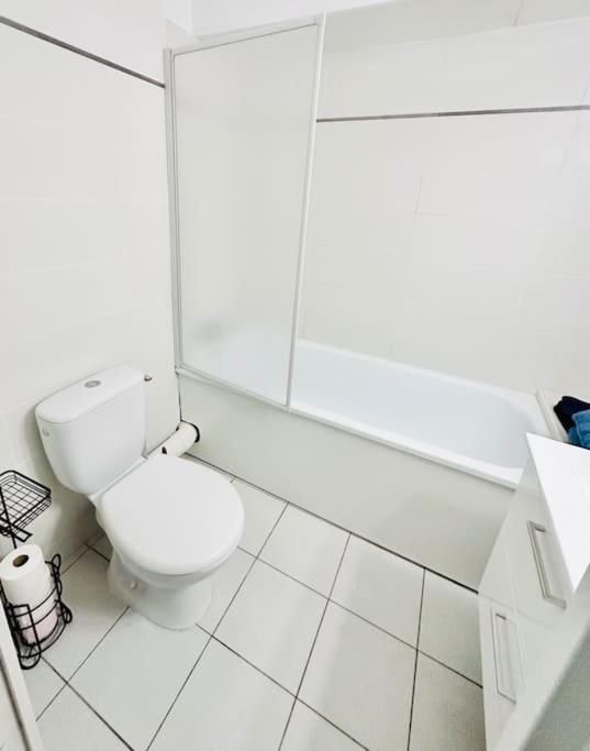 Apartamento Studio Gare St Roch Avec Box De Garage Montpellier Exterior foto